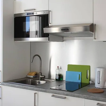 Appartement Renove, Idealement Situe A La Baule, Proche Et Commodites - Fr-1-245-86